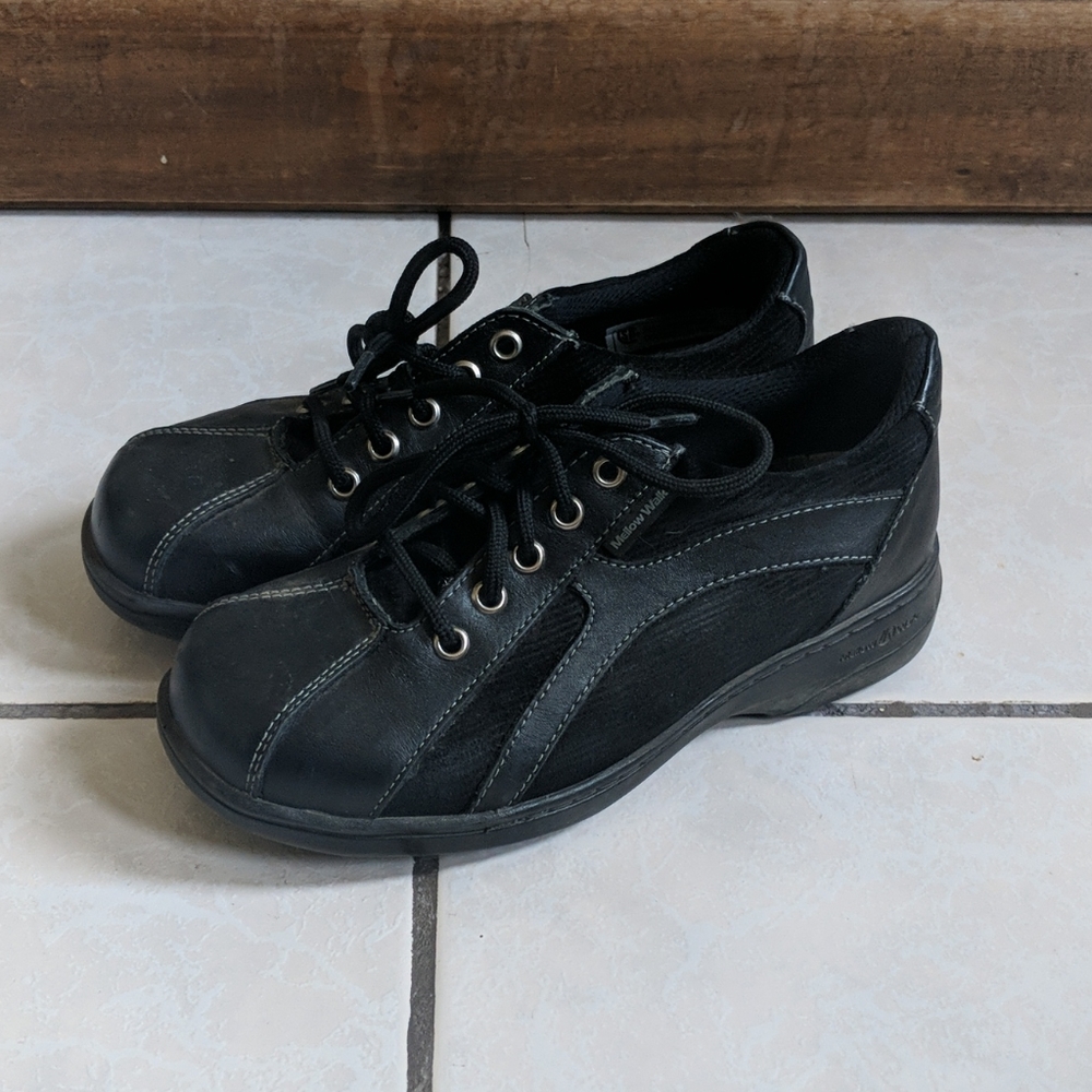Mellow walk safety shoes